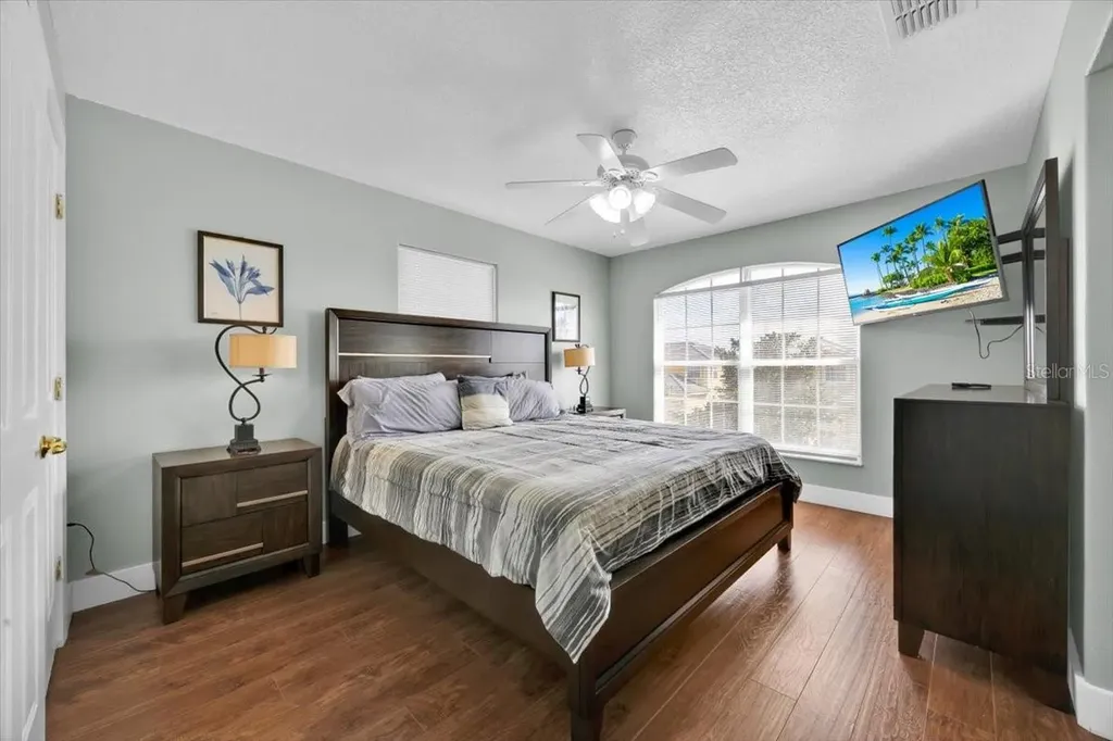 210 Vista Loop Davenport FL 33897