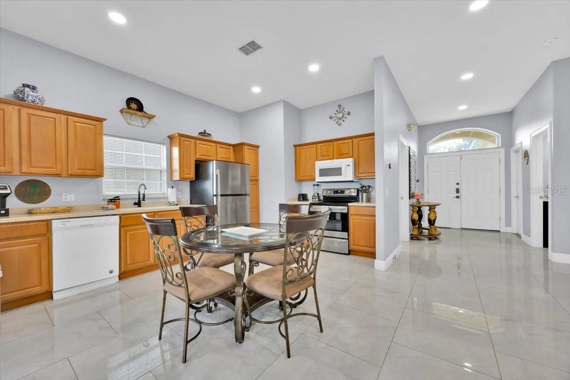 210 Vista Loop Davenport FL 33897