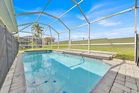 210 Vista Loop Davenport FL 33897