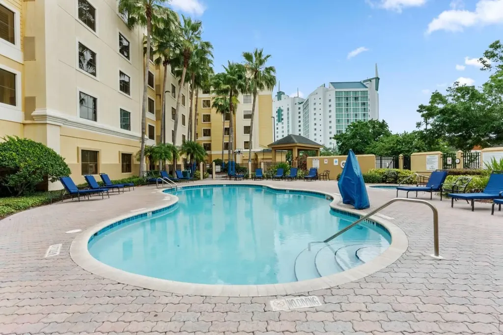 7601 Canada Avenue Orlando FL 32819