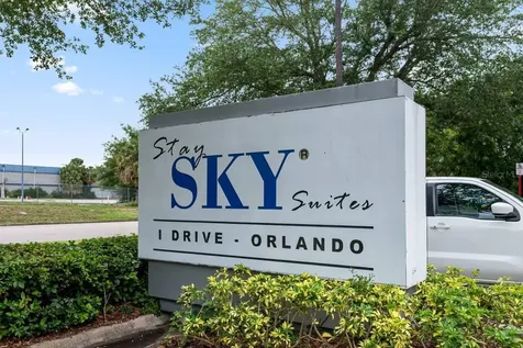 7601 Canada Avenue Orlando FL 32819