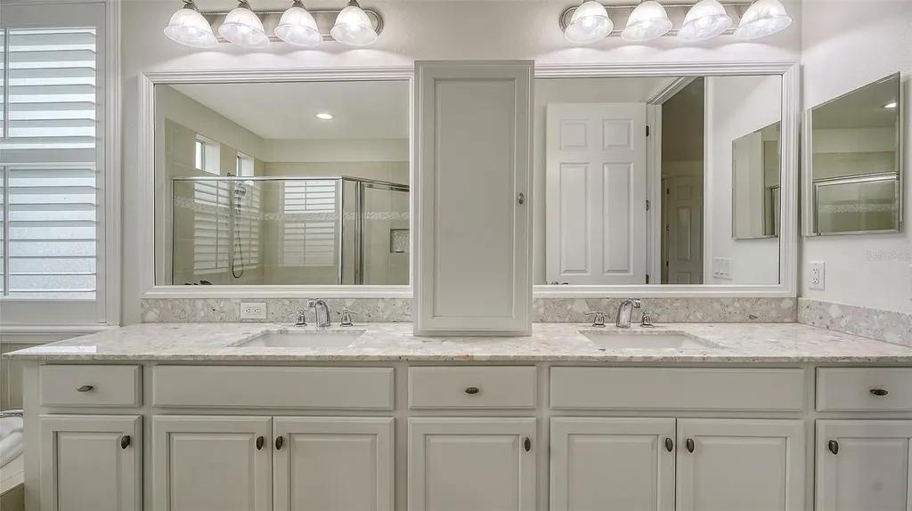 4209 5th Avenue NE Bradenton FL 34208