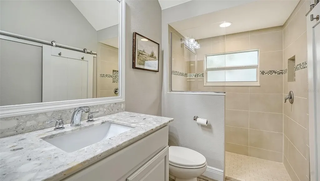 4209 5th Avenue NE Bradenton FL 34208
