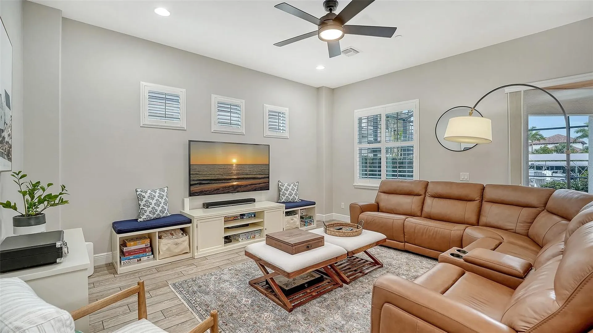 4209 5th Avenue NE Bradenton FL 34208