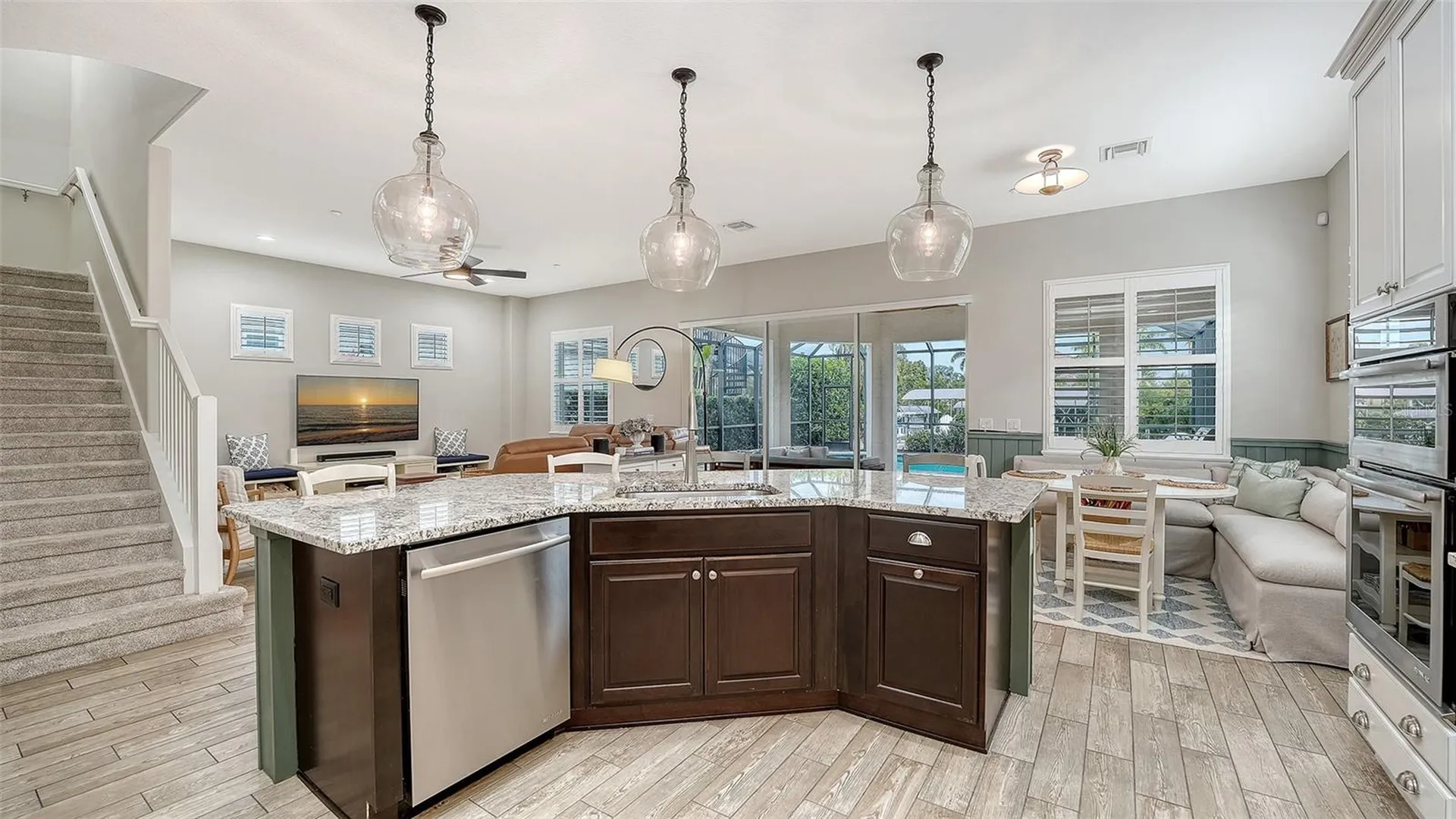 4209 5th Avenue NE Bradenton FL 34208