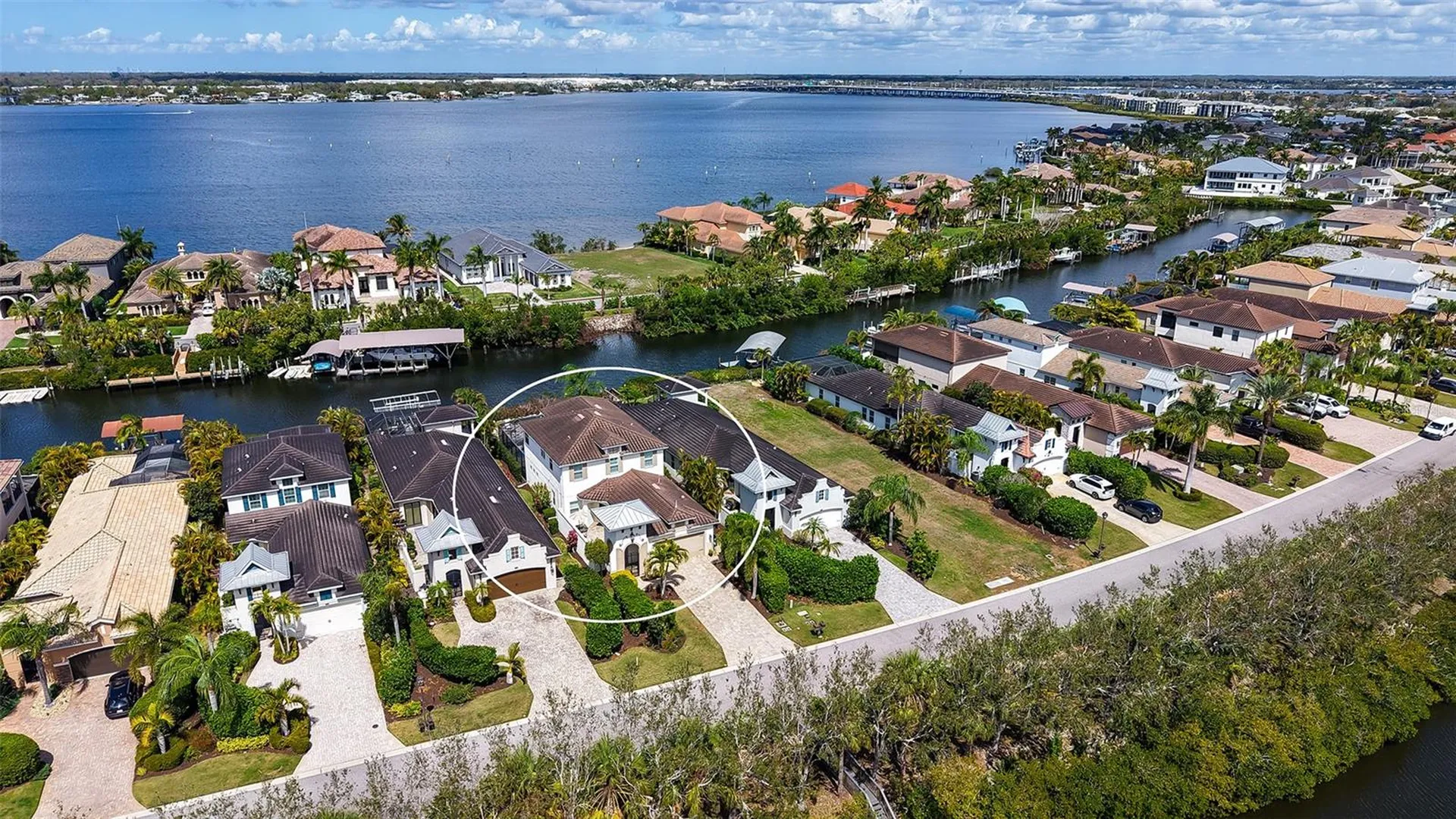 4209 5th Avenue NE Bradenton FL 34208