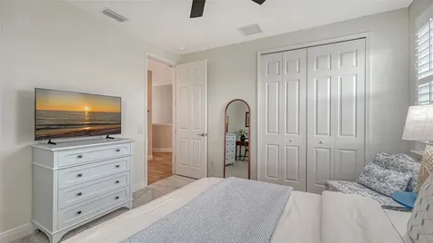 4209 5th Avenue NE Bradenton FL 34208
