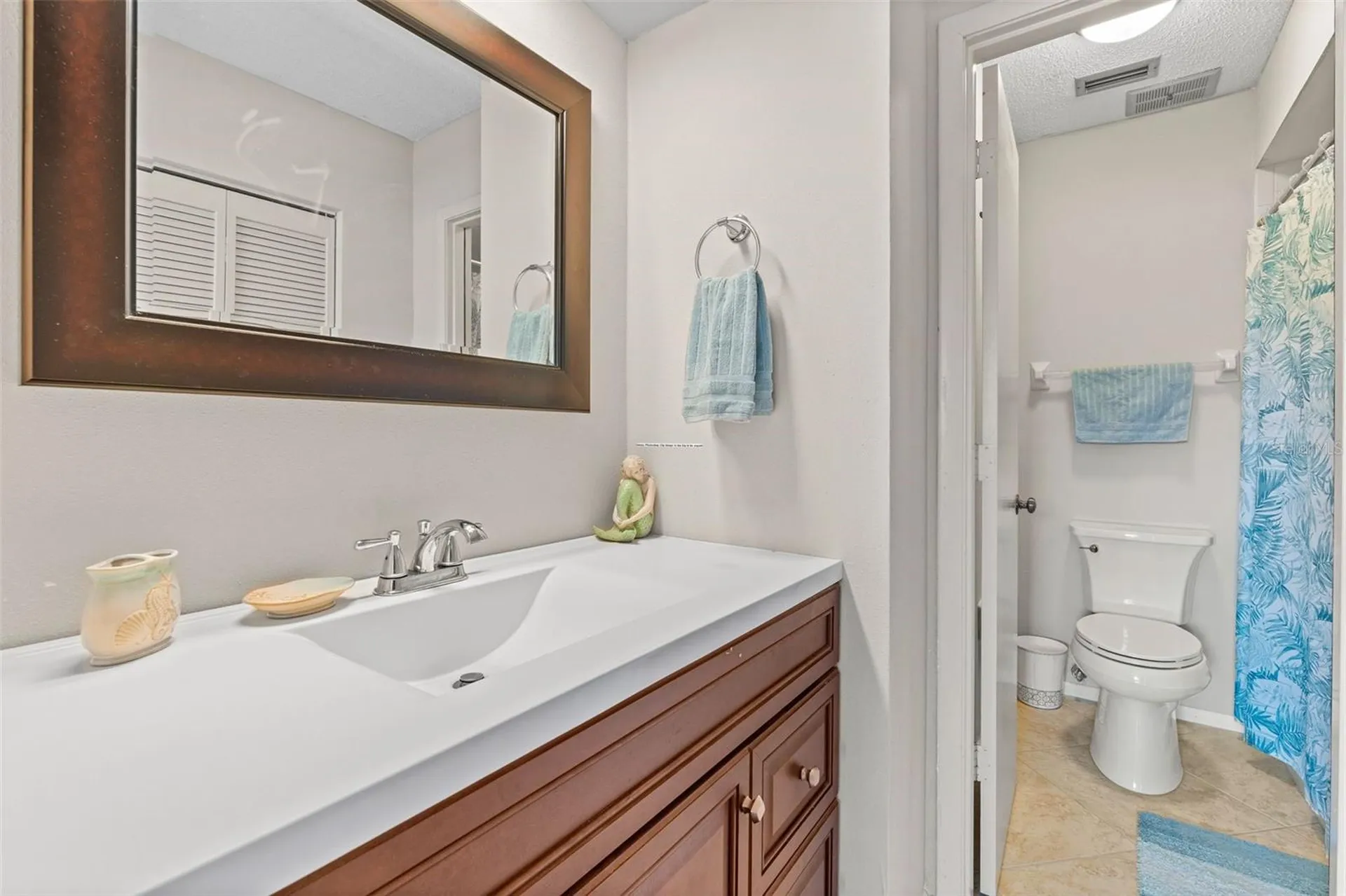 6474 Draw Lane Sarasota FL 34238