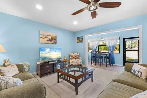 6474 Draw Lane Sarasota FL 34238