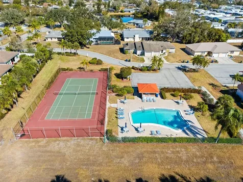 6474 Draw Lane Sarasota FL 34238