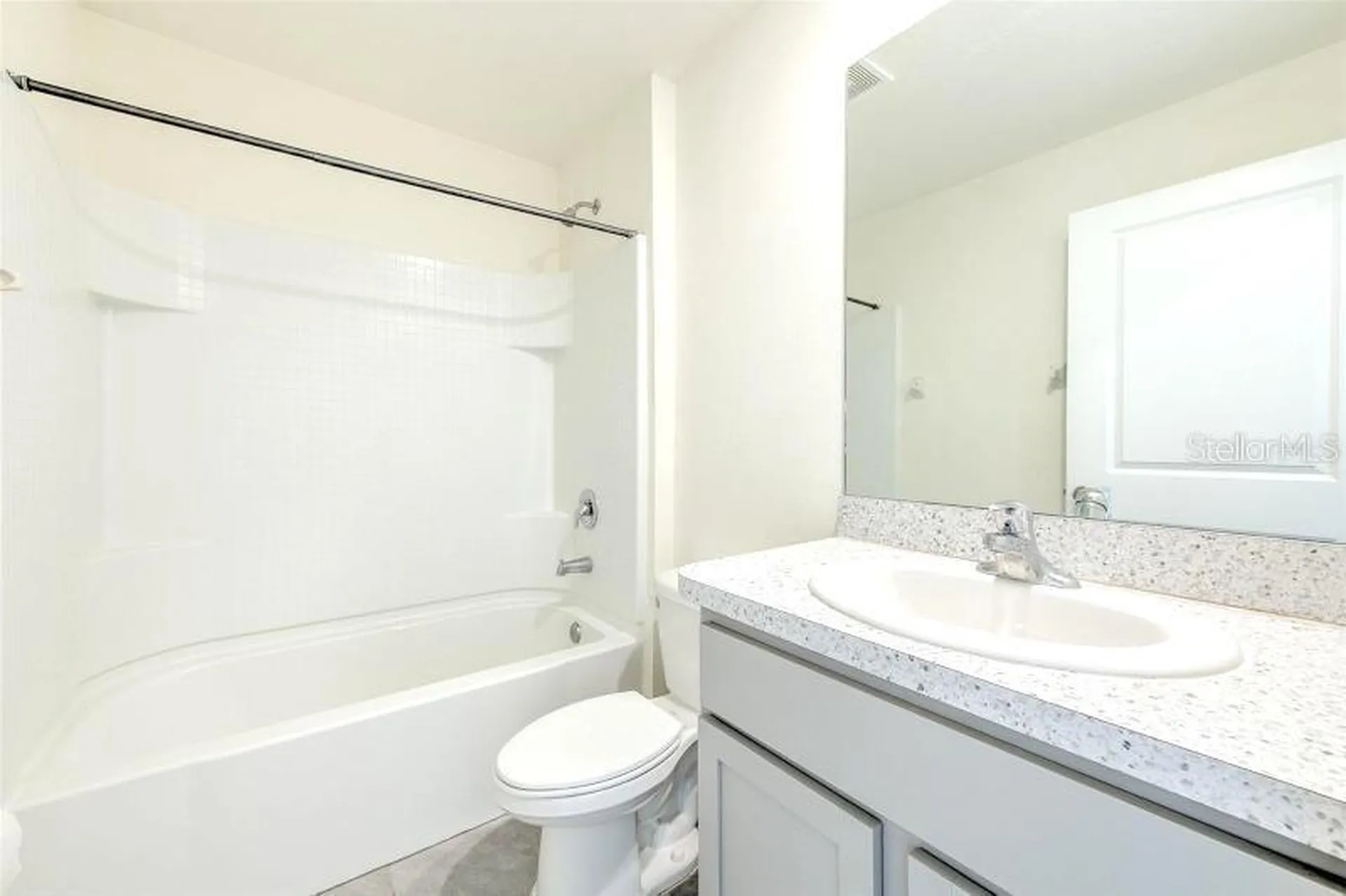 2785 Gardiner Lane Zephyrhills FL 33541