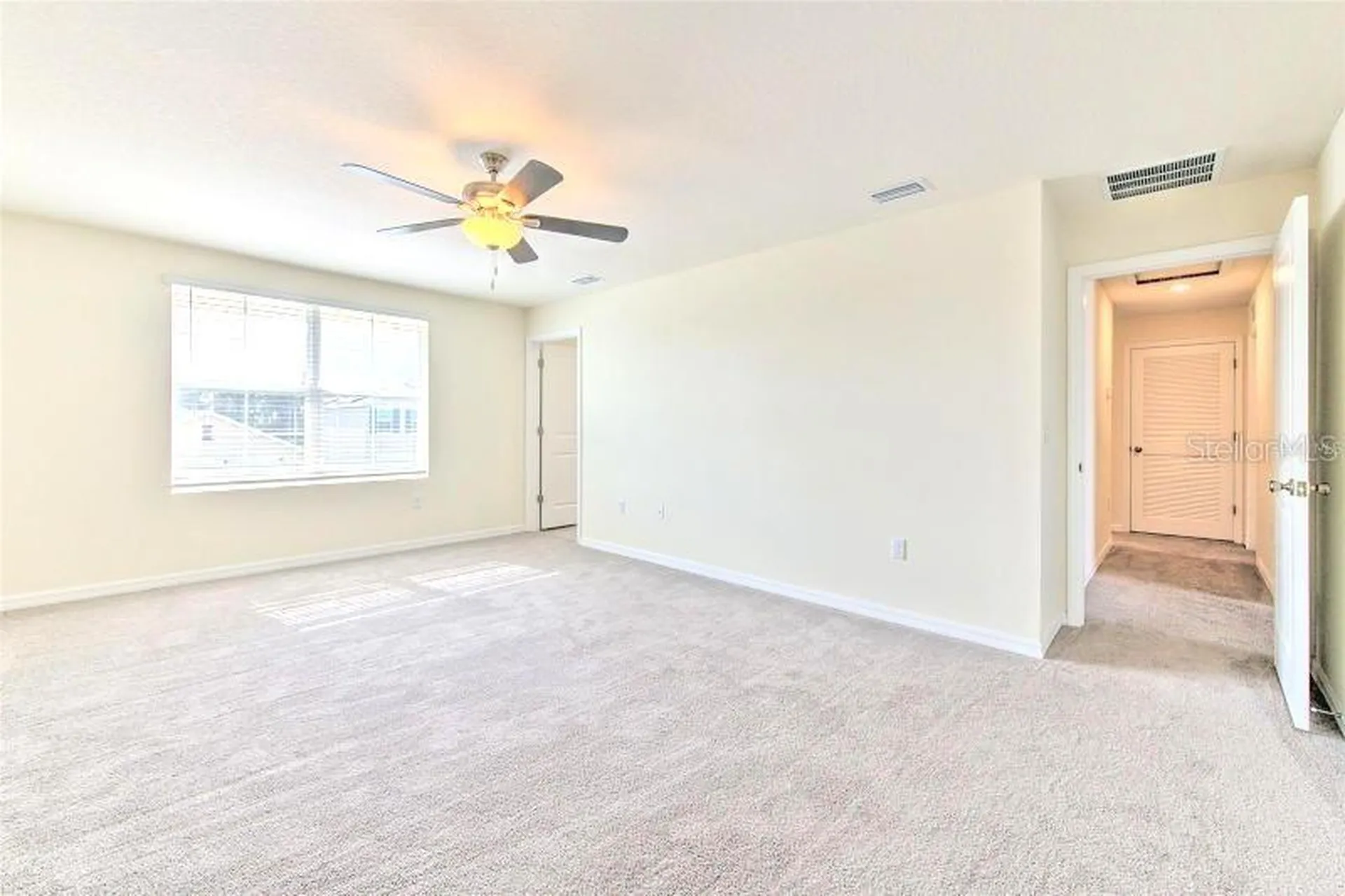 2785 Gardiner Lane Zephyrhills FL 33541