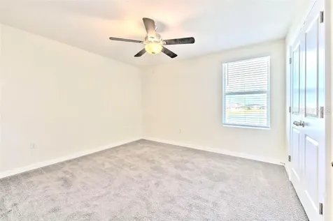 2785 Gardiner Lane Zephyrhills FL 33541
