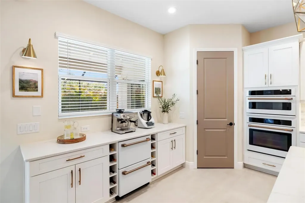 12492 Davie Court Venice FL 34293
