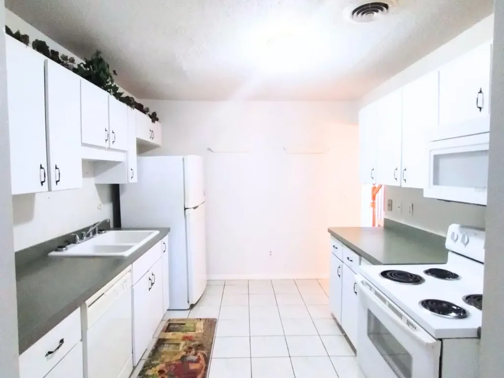 8830 SW 98 Place Ocala FL 34481