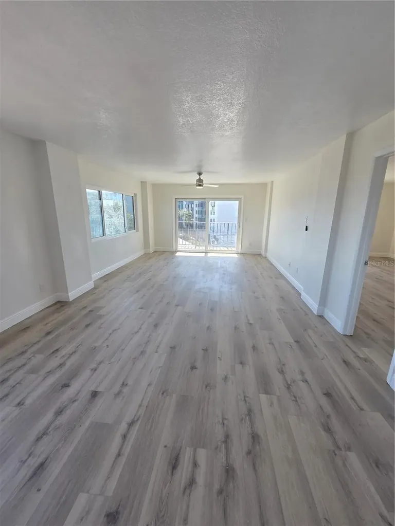 650 Island Way Clearwater Beach FL 33767