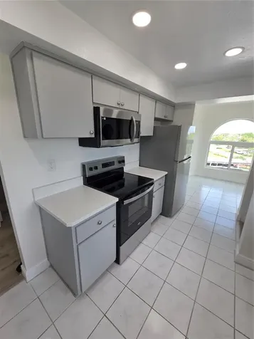 650 Island Way Clearwater Beach FL 33767