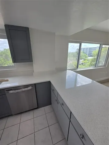 650 Island Way Clearwater Beach FL 33767