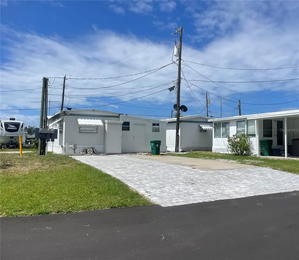 47 Illinois Street Palmetto FL 34221