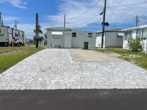 47 Illinois Street Palmetto FL 34221