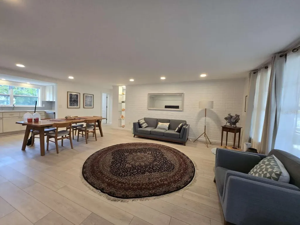 751 Fox Street Longboat Key FL 34228