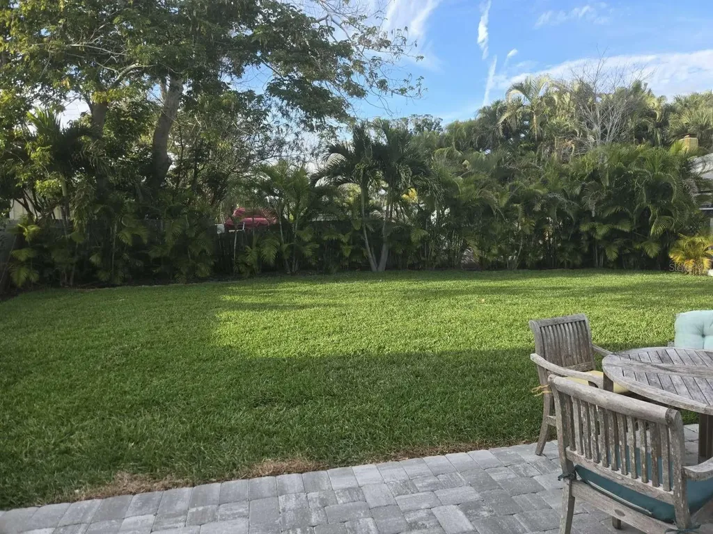 751 Fox Street Longboat Key FL 34228