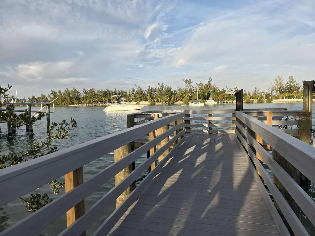 751 Fox Street Longboat Key FL 34228
