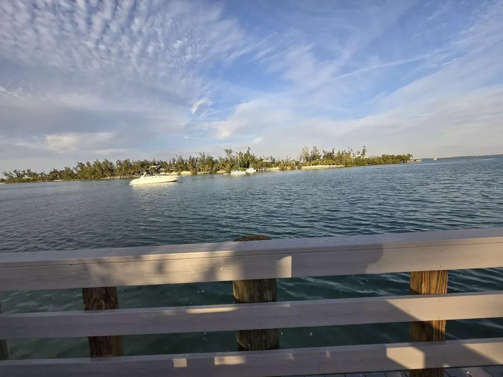 751 Fox Street Longboat Key FL 34228