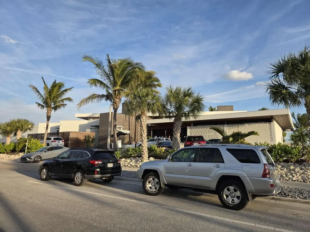 751 Fox Street Longboat Key FL 34228