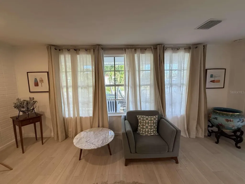 751 Fox Street Longboat Key FL 34228