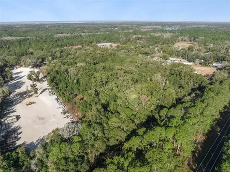 589 S Volusia Avenue Pierson FL 32180
