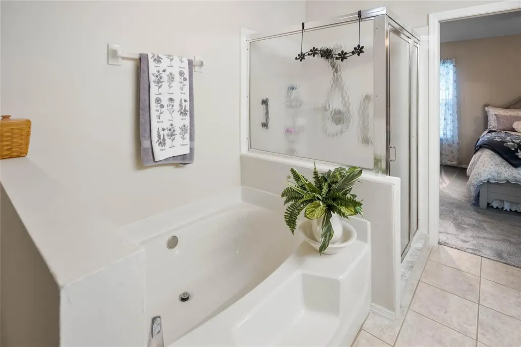 7815 Geneva Lane Sarasota FL 34243