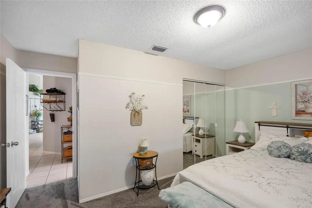 7815 Geneva Lane Sarasota FL 34243