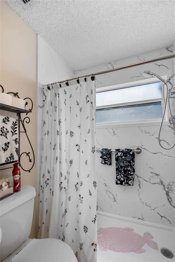7815 Geneva Lane Sarasota FL 34243