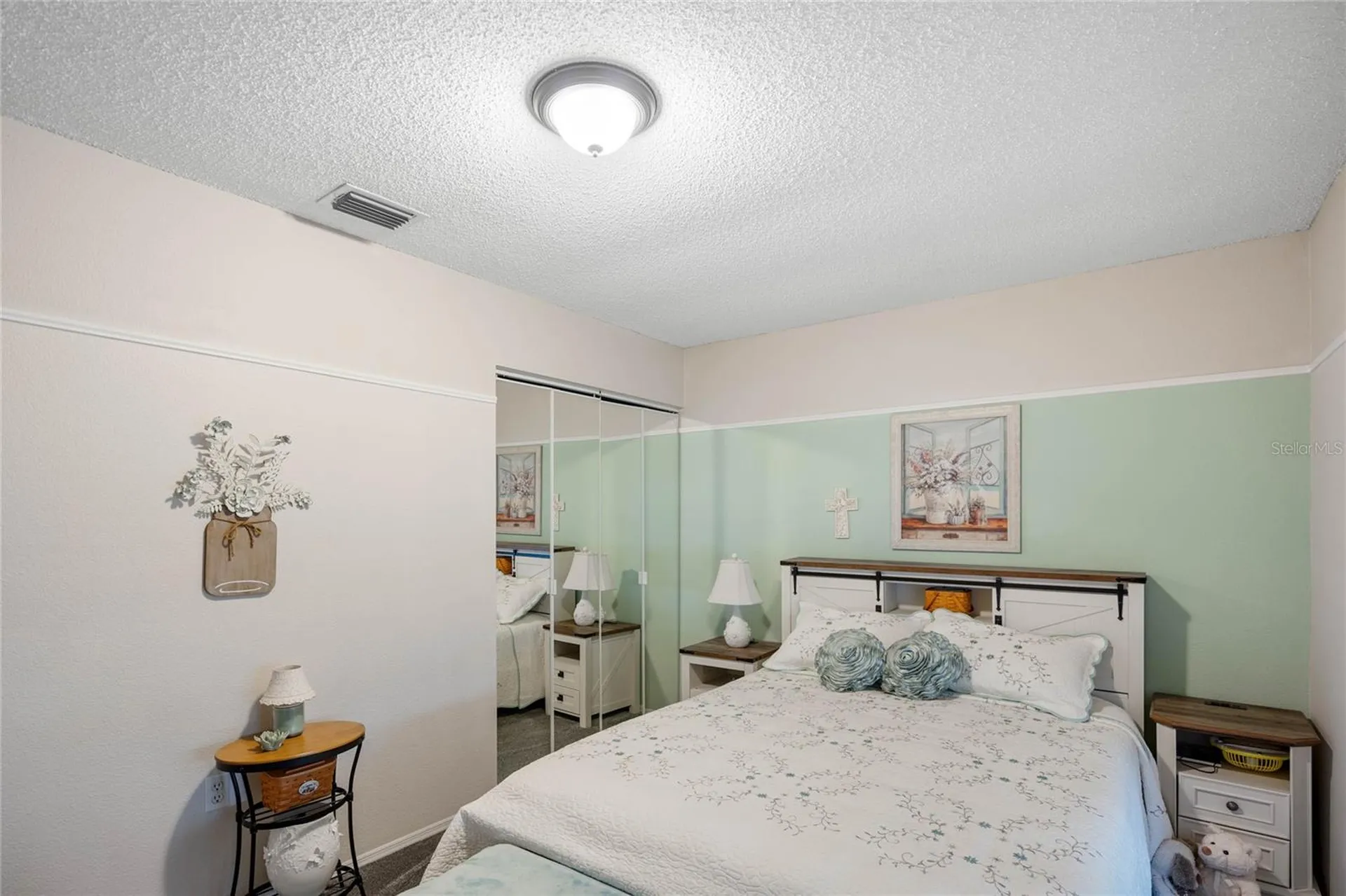 7815 Geneva Lane Sarasota FL 34243