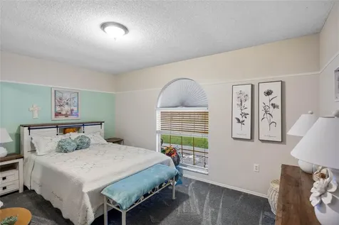 7815 Geneva Lane Sarasota FL 34243