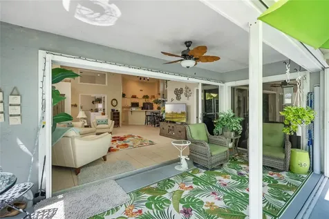 7815 Geneva Lane Sarasota FL 34243