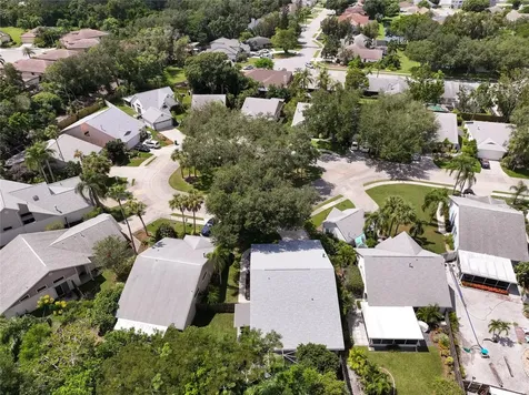 7815 Geneva Lane Sarasota FL 34243