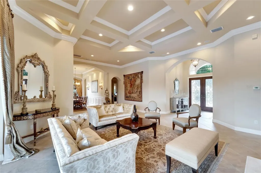 15101 Kestrelglen Way Lithia FL 33547