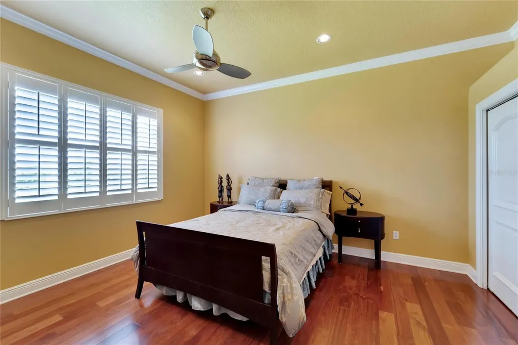 15101 Kestrelglen Way Lithia FL 33547