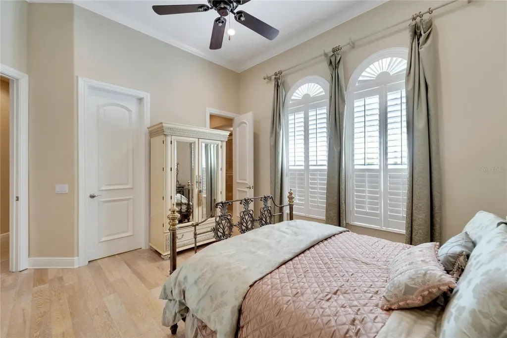 15101 Kestrelglen Way Lithia FL 33547