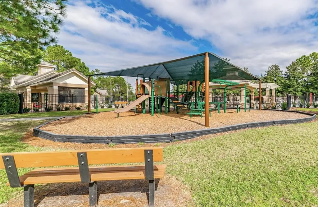 15101 Kestrelglen Way Lithia FL 33547