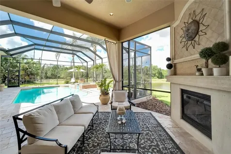 15101 Kestrelglen Way Lithia FL 33547