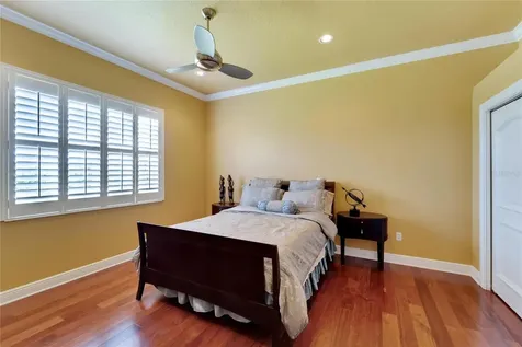 15101 Kestrelglen Way Lithia FL 33547