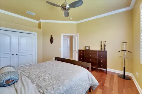 15101 Kestrelglen Way Lithia FL 33547