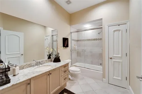 15101 Kestrelglen Way Lithia FL 33547