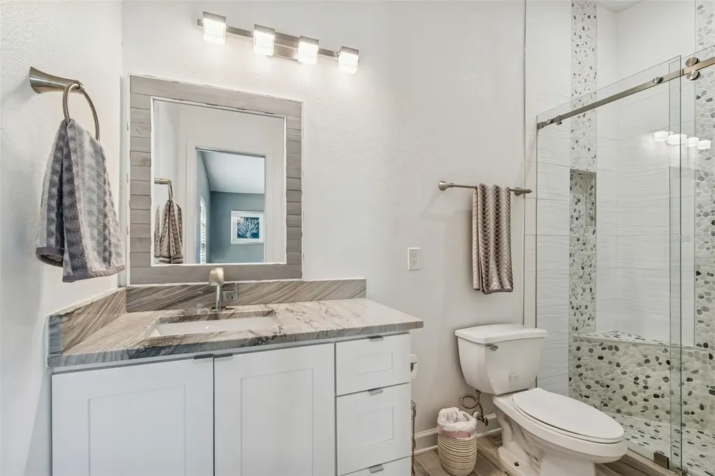 1117 Pinellas Bayway S St Petersburg FL 33715
