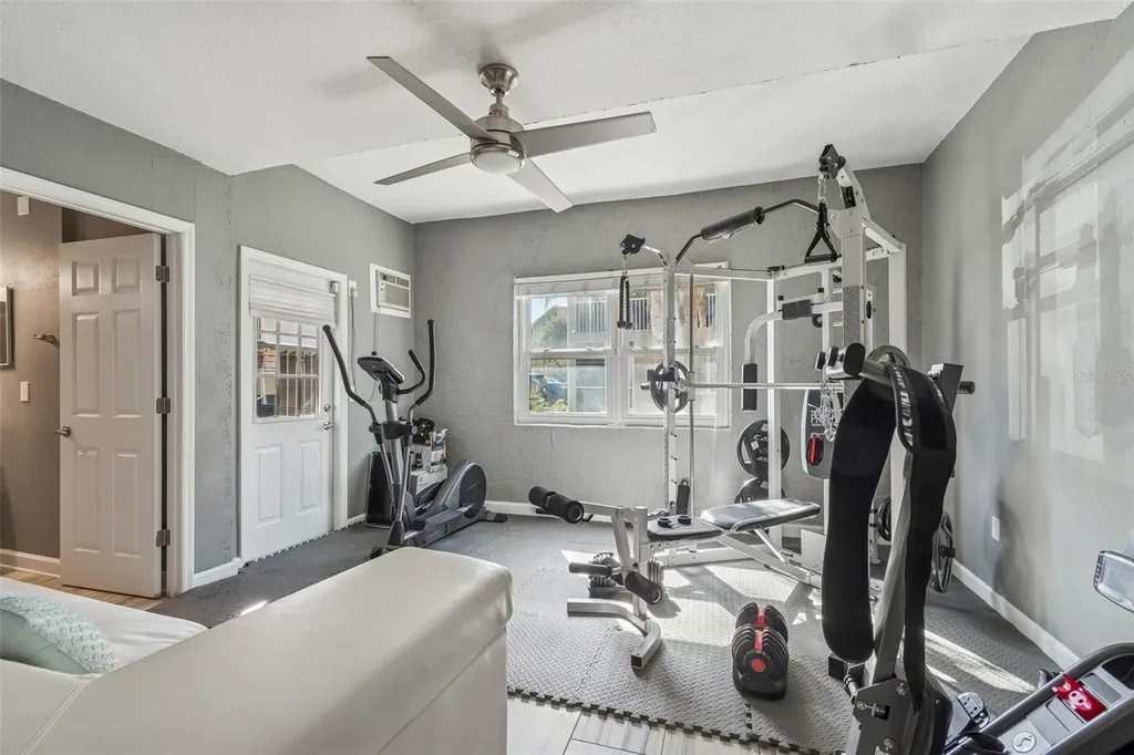 1117 Pinellas Bayway S St Petersburg FL 33715