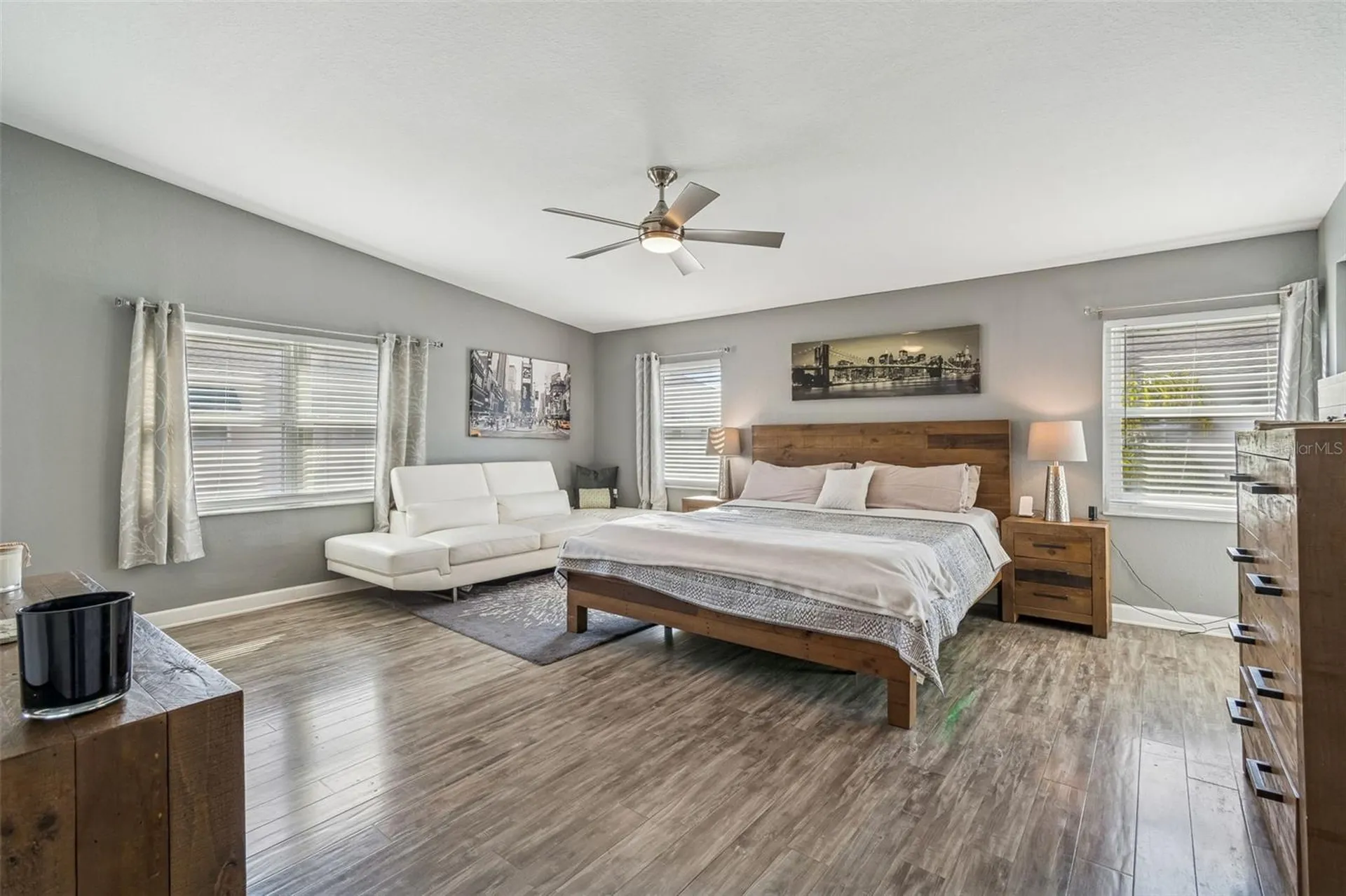 1117 Pinellas Bayway S St Petersburg FL 33715