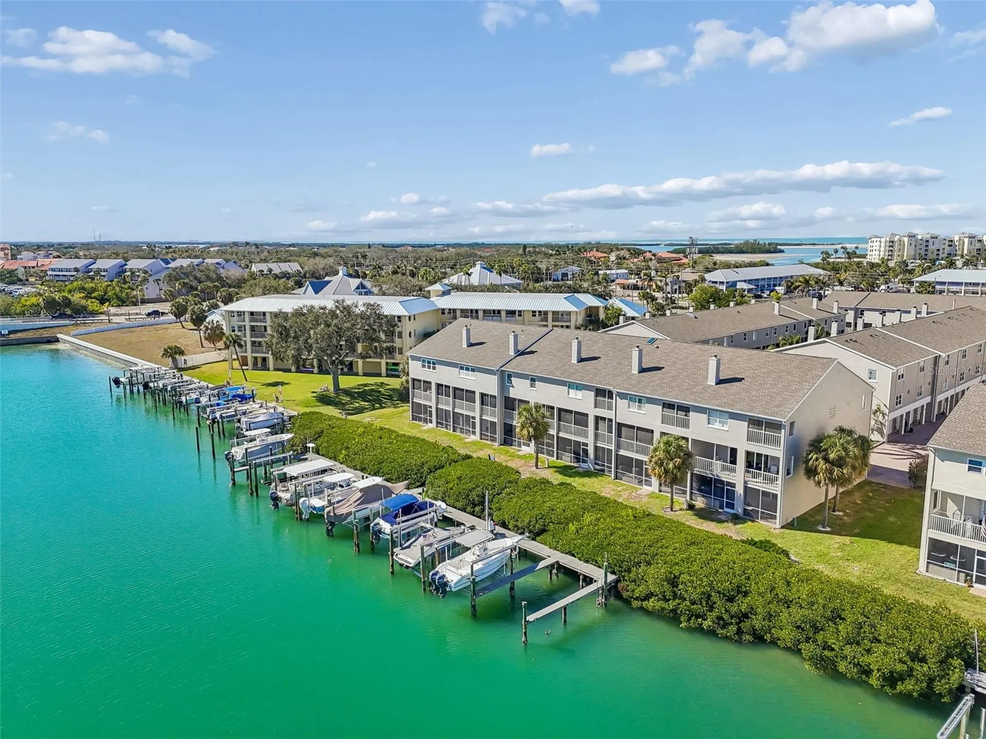 1117 Pinellas Bayway S St Petersburg FL 33715